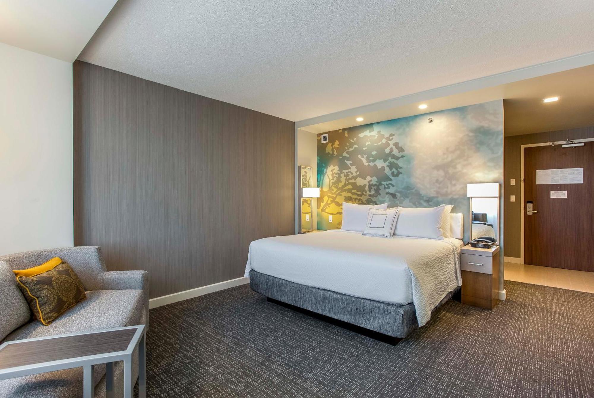 Hotel Courtyard By Marriott Montreal West Island/Baie D'Urfe Zewnętrze zdjęcie