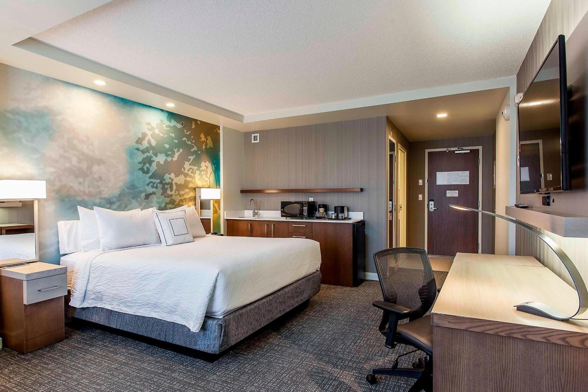 Hotel Courtyard By Marriott Montreal West Island/Baie D'Urfe Zewnętrze zdjęcie