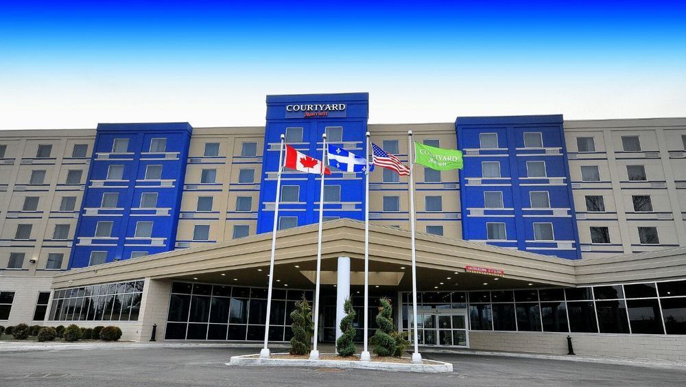 Hotel Courtyard By Marriott Montreal West Island/Baie D'Urfe Zewnętrze zdjęcie